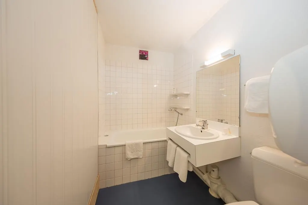 Hotel Du Soleil Divonne-les-Bains 2*,  France